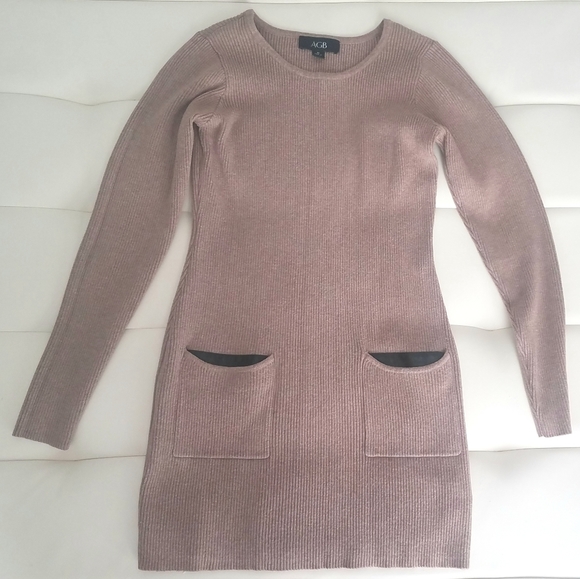 AGB Dresses & Skirts - Faux leather accent AGB Sweater Dress Tunic